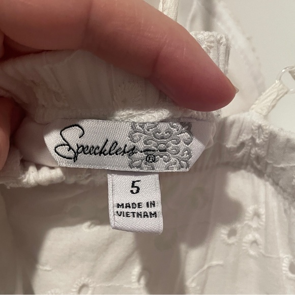 Speechless White Lace Dress- Size 5 - Picture 4 of 4